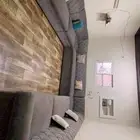 عندي كنب صالة وعندي كنب مجلس كلها نظيفة