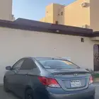أكسنت. 2012 اللون رمادي