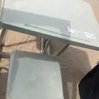 كرسي مع طاوله للمدارس 30 كرسي وطاول للبيع نضيفه بدون كسور