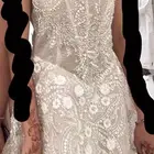 فستان للبيع