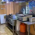 محل كامل متكامل مع جميع اغراضه وعدته