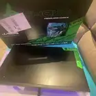 شاشه 22 نظيفه جدا م اشتغلت ولا دقيقه المداخل VGA و HDMI