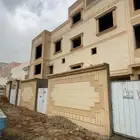 للبيع عماره مكونه من فلتين واربع شقق في حي السلام ابها