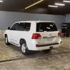 لاندكروزر 2011