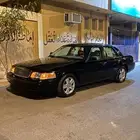 فورد فكتوريا 2009