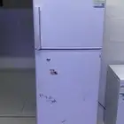 للبيع ثلاجه نظيفه وتبرد ولا تشكي من شي