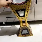 مدخنه كبيره واستاند مرايه والثاني بدون مرايه للكتابه عليها