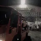 سطحه لنقل سيارت