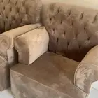 كنب جديد ونضيف واستخدام بسيط