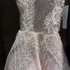 فستان ملكه تم الاستخدام مره شريته بألف 500 وببيعه بالف