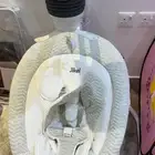 سرير هزاز للأطفال