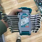 طقم مفاتيح أوتوماتيك
