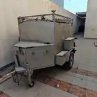 عربة سحب مجهزة للرحلات