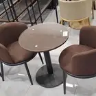 طاولة فردين لون بني