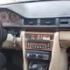 شاشة مرسيدس E300