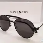 نظارة شمسية اصليه ماركة جيفنشي