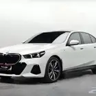 BMW 5 Series (G60)530i xDrive M Sports 2025