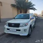 لاندكروزر 2014