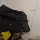 جاكيت بدون اكمام بجيوب متعددة...30 ريال