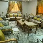 كنب كلاسيكي للبيع للبيع كنب كلاسيكي نظيف جدا يتسع 16 شخص مع