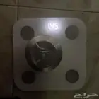سمن غنم كيلوين و 25 غرام ب 400 ريال و كيلو و 45 ب 200 ريال.