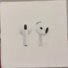 سماعة AirPods 4