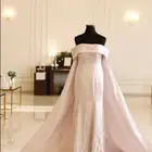 فستان سهرة او ملكة