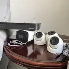 كاميرات للبيع