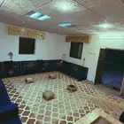 كنب شبه جديد مع ستارتين ومراكي 5