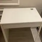 طاوله مدرسيه