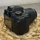 كاميرا نيكون D3100