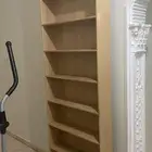 مكتبه