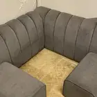 اثاث مساند ظهر و طاولة تلفزيون