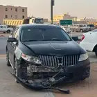 لنكولن MKS مصدومه للبيع