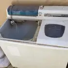 عندي 2 غسلات عاديه للبيع