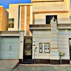 للإيجار فيلا درج داخلي بالقرب من المسجد والحديقه