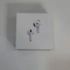 سماعه ابل ايربودز4 مع خاصيه عدم الضجيج