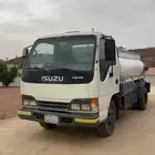 ايسوزو 2005 ديزل ممشاء قليل 200 الف ماطور