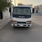 دينا ايسوزو2004 عليها لوحه مميزة