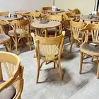 كراسي وطاولات مقاهي ومطاعم