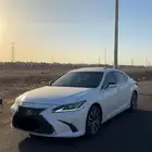 لكزس ES300 2020