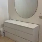 مرايه للبيع ودرج اسود