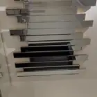 طاوله نظيفه وجديده سليمه من الكسور والمخوش وعلى السوم