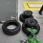 للبيع كفرات اكسنت من عام 21 ثلاث كفرات