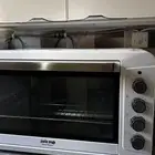 فرن كهربائي شبه جديد 200 ريال