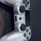 يد سوني 4