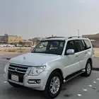 للبيع باجيرو 2017 فل كامل - مكينه 3800