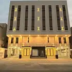 عمارة جديدة 10 شقق قريب من ممشى التنعيم يقبل الوقف