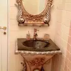 مغسله وستاره ونجف كلها استخدام نظيف