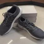 حذاء اديداس